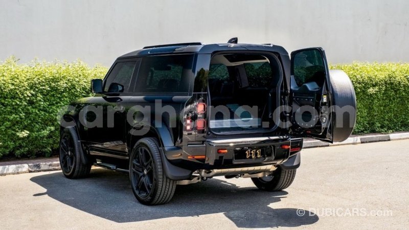 Big with watermark land rover defender ashanti import dubai 47936