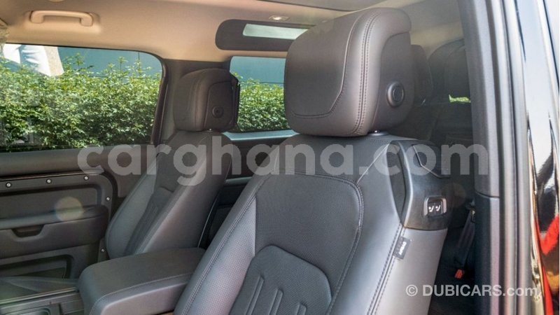 Big with watermark land rover defender ashanti import dubai 47936