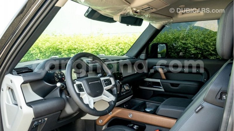 Big with watermark land rover defender ashanti import dubai 47936