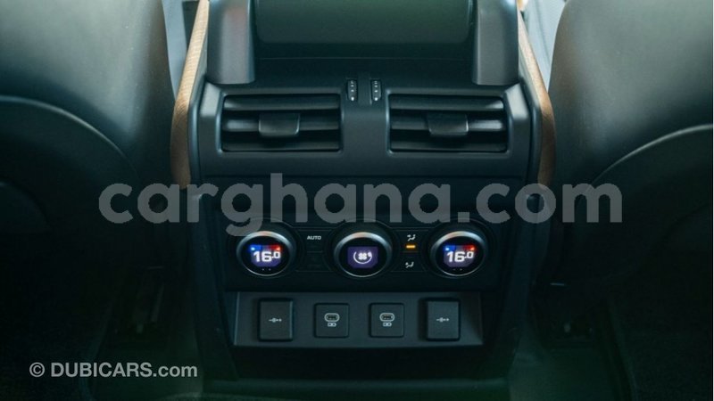 Big with watermark land rover defender ashanti import dubai 47936