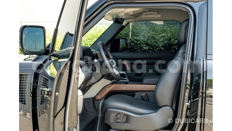 Big with watermark land rover defender ashanti import dubai 47936