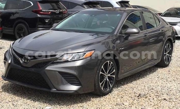Ra Àlòkù Toyota Camry Black Ọkọ̀ in Accra ni Greater Accra