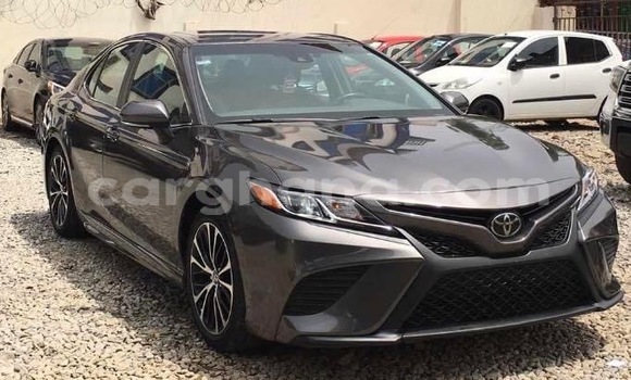 Sayi Na hannu Toyota Camry Black Mota in Accra a Greater Accra Sayi Na hannu Toyota Camry Black Mota in Accra a Greater Accra