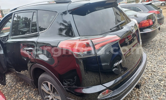 Sayi Na hannu Toyota RAV4 Black Mota in Accra a Greater Accra Sayi Na hannu Toyota RAV4 Black Mota in Accra a Greater Accra
