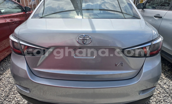 Ra Àlòkù Toyota Yaris Silver Ọkọ̀ in Accra ni Greater Accra Ra Àlòkù Toyota Yaris Silver Ọkọ̀ in Accra ni Greater Accra