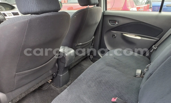 Sayi Na hannu Toyota Yaris Azurfa Mota in Accra a Greater Accra Sayi Na hannu Toyota Yaris Azurfa Mota in Accra a Greater Accra