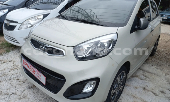 Buy Used Kia Morning White Car in Accra in Greater Accra