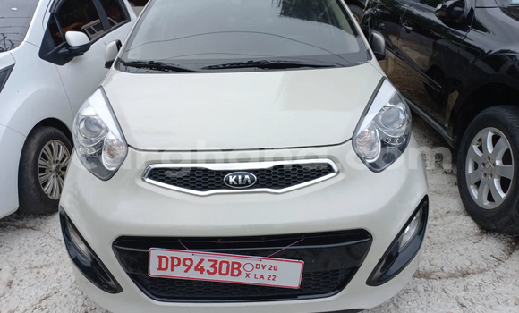 Buy Used Kia Morning White Car in Accra in Greater Accra Buy Used Kia Morning White Car in Accra in Greater Accra