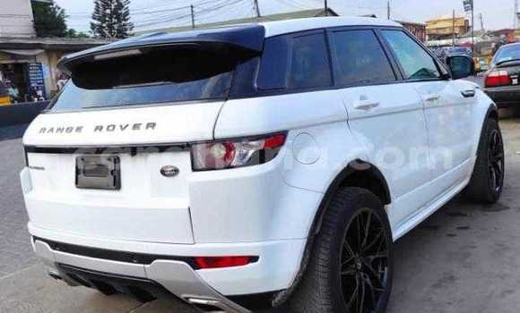 Sayi Na hannu Land Rover Range Rover Evoque White Mota in Accra a Greater Accra Sayi Na hannu Land Rover Range Rover Evoque White Mota in Accra a Greater Accra