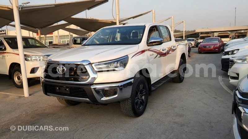 Big with watermark toyota hilux ashanti import dubai 47974