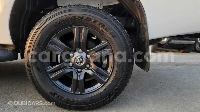 Big with watermark toyota hilux ashanti import dubai 47974