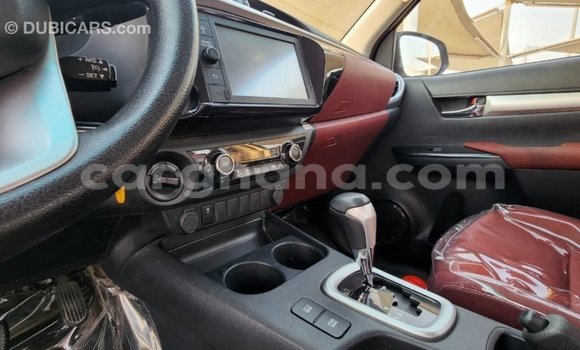 Buy Import Toyota Hilux White Car in Import - Dubai in Ashanti Buy Import Toyota Hilux White Car in Import - Dubai in Ashanti