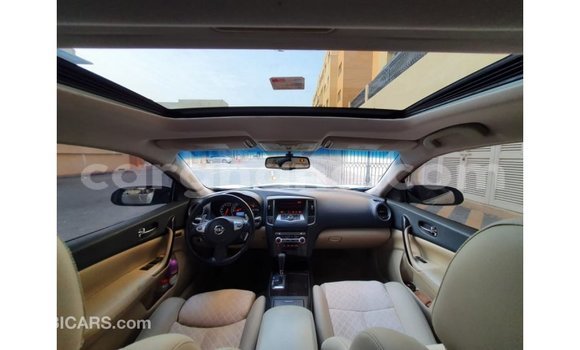 Sayi Imported Nissan Maxima White Mota in Import - Dubai a Ashanti Sayi Imported Nissan Maxima White Mota in Import - Dubai a Ashanti