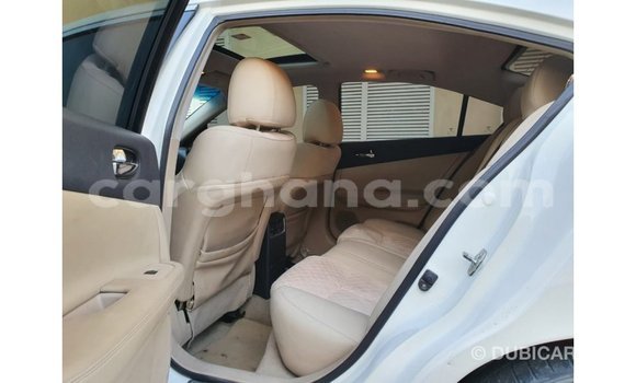 Sayi Imported Nissan Maxima White Mota in Import - Dubai a Ashanti Sayi Imported Nissan Maxima White Mota in Import - Dubai a Ashanti