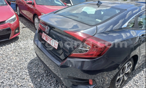 Sayi Na hannu Honda Civic Black Mota in Accra a Greater Accra Sayi Na hannu Honda Civic Black Mota in Accra a Greater Accra
