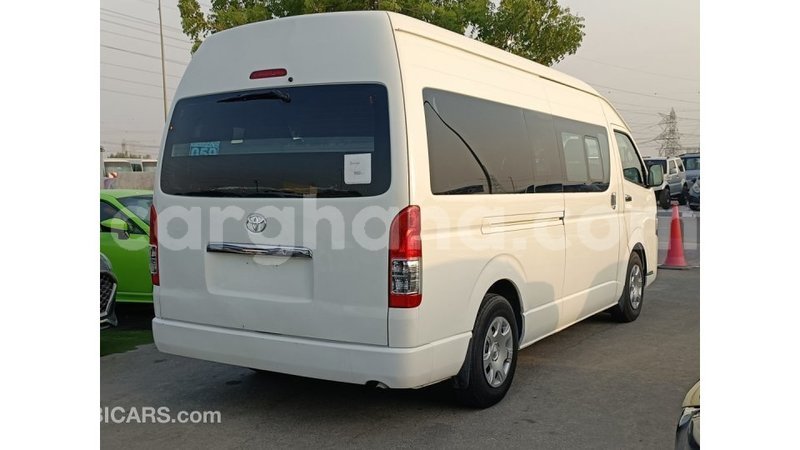 Big with watermark toyota hiace ashanti import dubai 47985