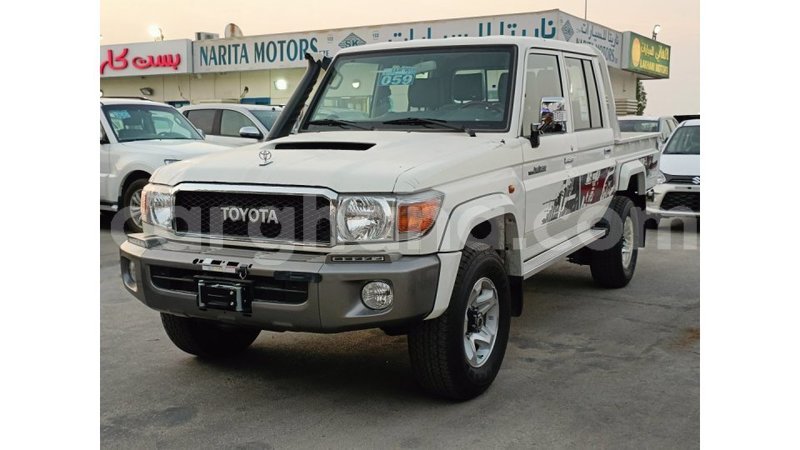 Big with watermark toyota land cruiser ashanti import dubai 47986