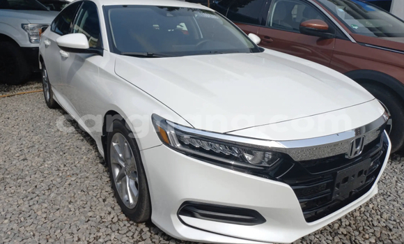Buy Used Honda Accord White Car in Accra in Greater Accra Buy Used Honda Accord White Car in Accra in Greater Accra