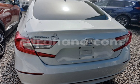 Buy Used Honda Accord White Car in Accra in Greater Accra Buy Used Honda Accord White Car in Accra in Greater Accra