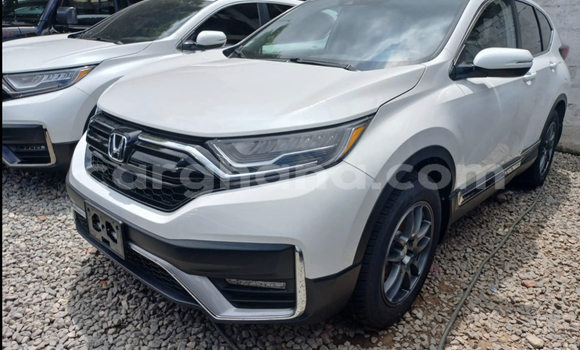 Buy Used Honda CR–V White Car in Accra in Greater Accra Buy Used Honda CR–V White Car in Accra in Greater Accra