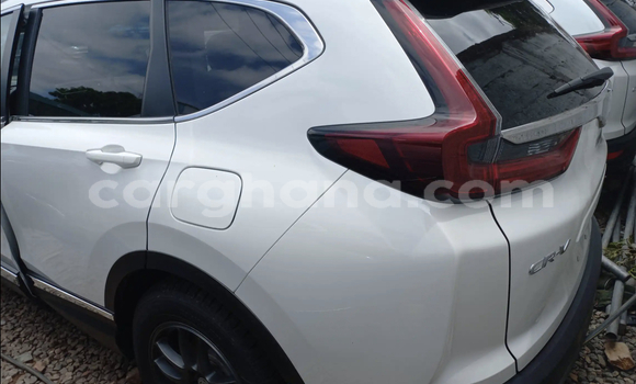 Buy Used Honda CR–V White Car in Accra in Greater Accra Buy Used Honda CR–V White Car in Accra in Greater Accra