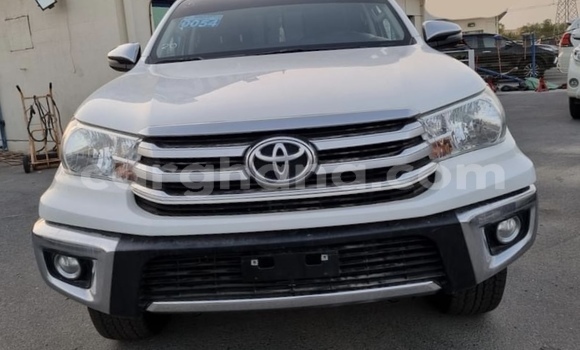 Buy Used Toyota Hilux White Car in Accra in Greater Accra