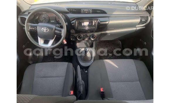 Ra Imported Toyota Hilux funfun Ọkọ̀ in Import - Dubai ni Ashanti Ra Imported Toyota Hilux funfun Ọkọ̀ in Import - Dubai ni Ashanti