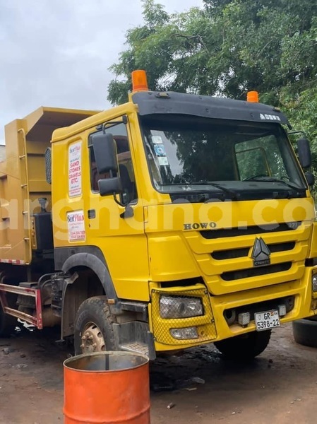 Big with watermark howo sinotruck greater accra accra 48020