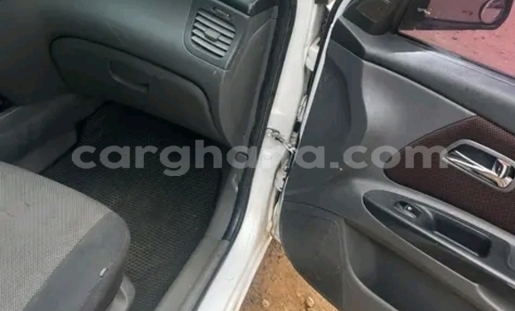 Buy Used Kia Rio White Car in Accra in Greater Accra Buy Used Kia Rio White Car in Accra in Greater Accra