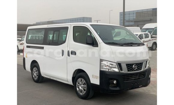 Ra Imported Nissan Urvan funfun Ọkọ̀ in Import - Dubai ni Ashanti Ra Imported Nissan Urvan funfun Ọkọ̀ in Import - Dubai ni Ashanti