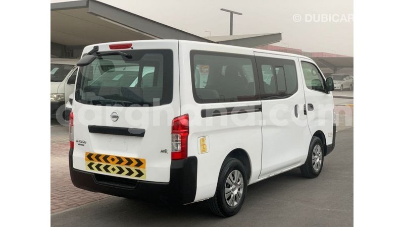 Big with watermark nissan urvan ashanti import dubai 48030