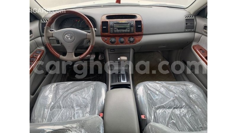 Big with watermark toyota camry ashanti import dubai 48031