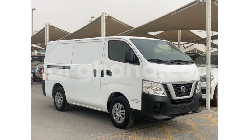 Big with watermark nissan urvan ashanti import dubai 48032