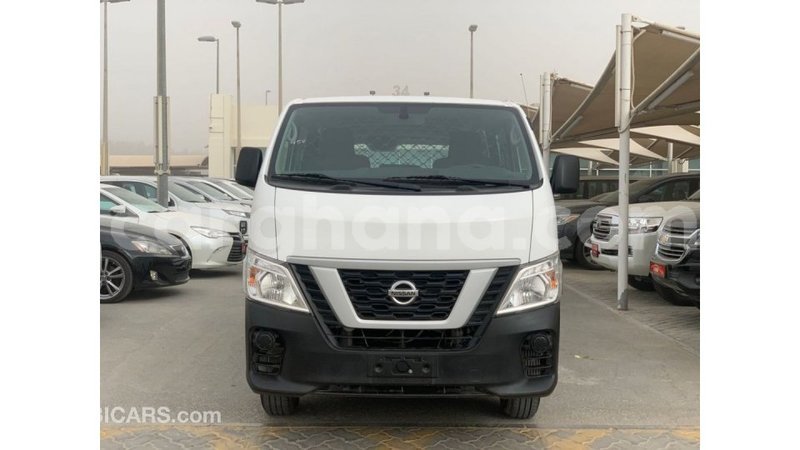 Big with watermark nissan urvan ashanti import dubai 48032