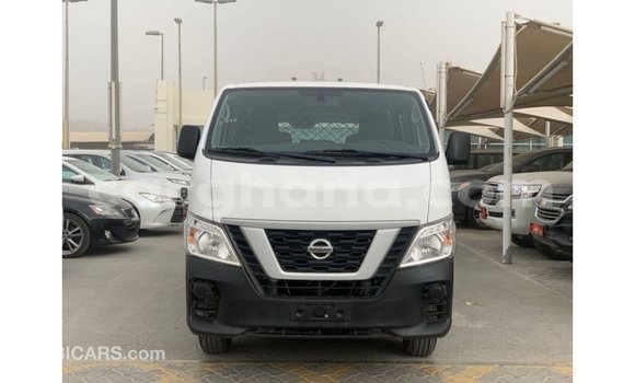 Ra Imported Nissan Urvan funfun Ọkọ̀ in Import - Dubai ni Ashanti Ra Imported Nissan Urvan funfun Ọkọ̀ in Import - Dubai ni Ashanti