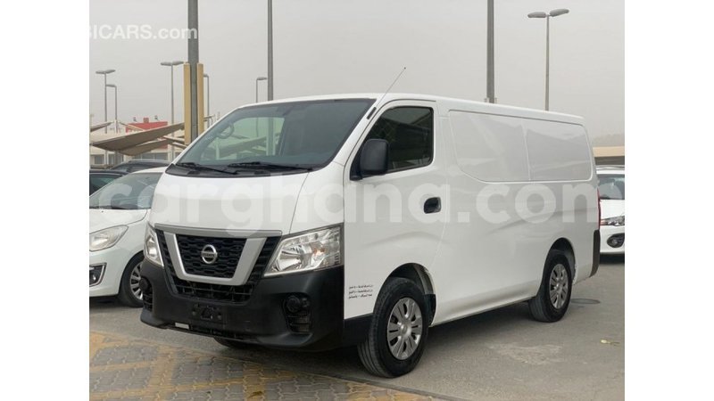 Big with watermark nissan urvan ashanti import dubai 48032