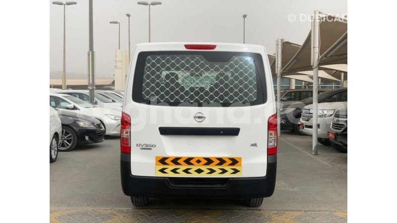 Big with watermark nissan urvan ashanti import dubai 48032