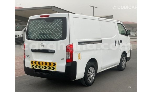 Ra Imported Nissan Urvan funfun Ọkọ̀ in Import - Dubai ni Ashanti Ra Imported Nissan Urvan funfun Ọkọ̀ in Import - Dubai ni Ashanti
