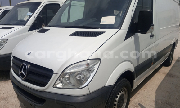 Ra Àlòkù Mercedes‒Benz S-klasse funfun Ọkọ̀ in Accra ni Greater Accra Ra Àlòkù Mercedes‒Benz S-klasse funfun Ọkọ̀ in Accra ni Greater Accra