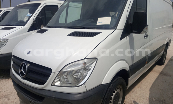 Ra Àlòkù Mercedes‒Benz S-klasse funfun Ọkọ̀ in Accra ni Greater Accra Ra Àlòkù Mercedes‒Benz S-klasse funfun Ọkọ̀ in Accra ni Greater Accra