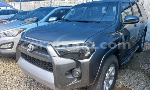 Sayi Na hannu Toyota 4Runner Black Mota in Accra a Greater Accra Sayi Na hannu Toyota 4Runner Black Mota in Accra a Greater Accra