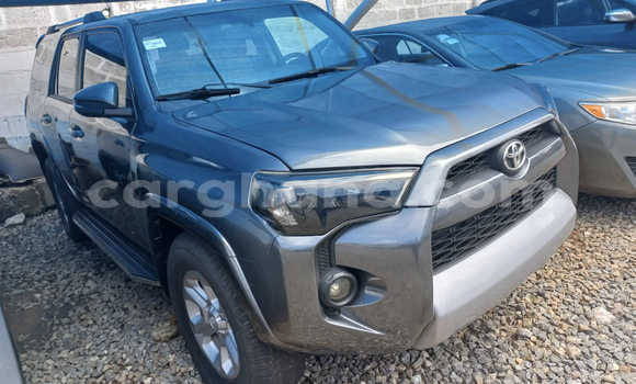 Sayi Na hannu Toyota 4Runner Black Mota in Accra a Greater Accra Sayi Na hannu Toyota 4Runner Black Mota in Accra a Greater Accra