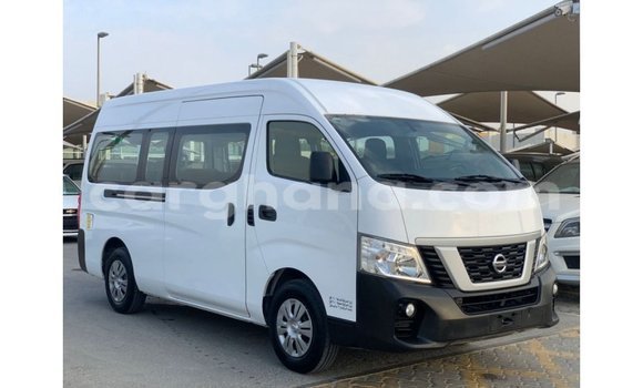 Ra Imported Nissan Urvan funfun Ọkọ̀ in Import - Dubai ni Ashanti Ra Imported Nissan Urvan funfun Ọkọ̀ in Import - Dubai ni Ashanti