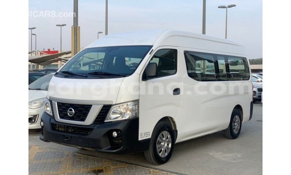 Ra Imported Nissan Urvan funfun Ọkọ̀ in Import - Dubai ni Ashanti Ra Imported Nissan Urvan funfun Ọkọ̀ in Import - Dubai ni Ashanti