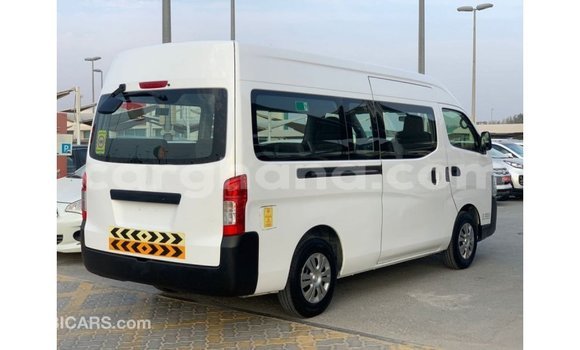 Ra Imported Nissan Urvan funfun Ọkọ̀ in Import - Dubai ni Ashanti Ra Imported Nissan Urvan funfun Ọkọ̀ in Import - Dubai ni Ashanti