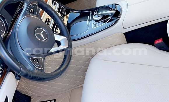 Buy Import Mercedes-Benz E-Classe Black Car in Accra in Greater Accra Buy Import Mercedes-Benz E-Classe Black Car in Accra in Greater Accra