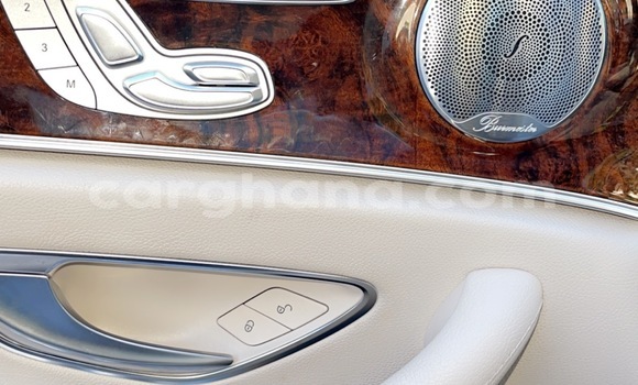 Buy Import Mercedes-Benz E-Classe Black Car in Accra in Greater Accra Buy Import Mercedes-Benz E-Classe Black Car in Accra in Greater Accra