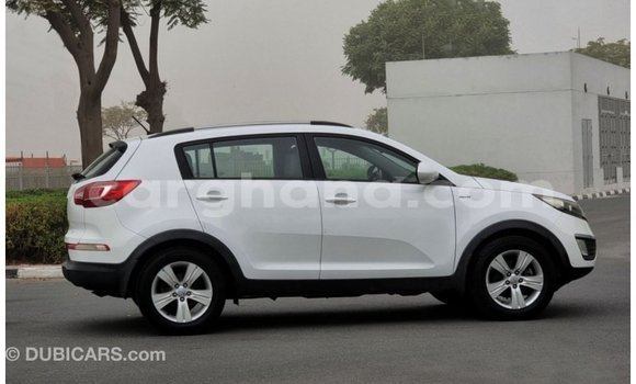 Ra Imported Kia Sportage funfun Ọkọ̀ in Import - Dubai ni Ashanti Ra Imported Kia Sportage funfun Ọkọ̀ in Import - Dubai ni Ashanti