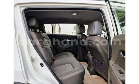 Ra Imported Kia Sportage funfun Ọkọ̀ in Import - Dubai ni Ashanti Ra Imported Kia Sportage funfun Ọkọ̀ in Import - Dubai ni Ashanti