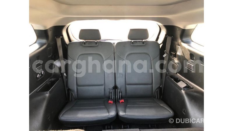 Big with watermark hyundai santa fe ashanti import dubai 48071